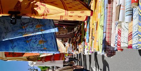 Event planners are obsessing over these new custom table cloth fabrics 7