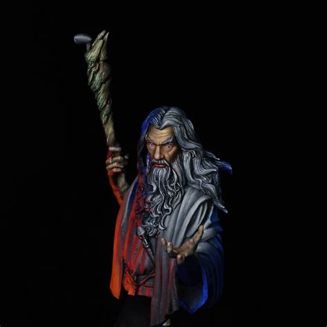 Gandalf the Grey | planetFigure | Miniatures