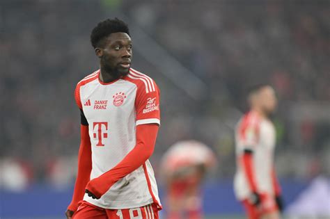 Im Fokus Von Real Madrid Alphonso Davies Bereitet Wohl Bayern Abschied Vor