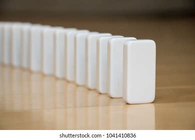 2,017 Domino Set Up Stock Photos, Images & Photography | Shutterstock