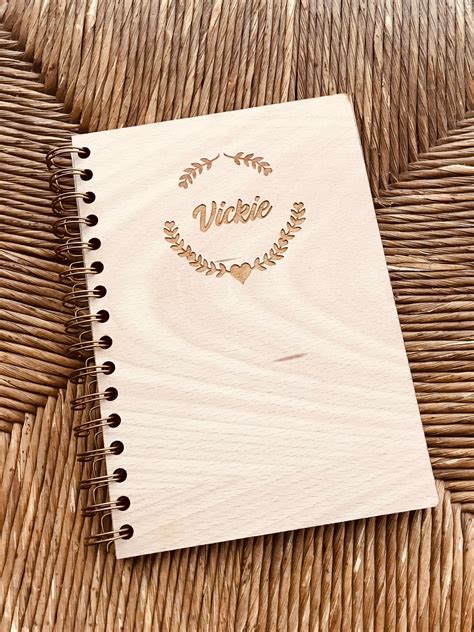 Diario Personalizado De Cuaderno Eco Espiral De Madera A5 Made Etsy