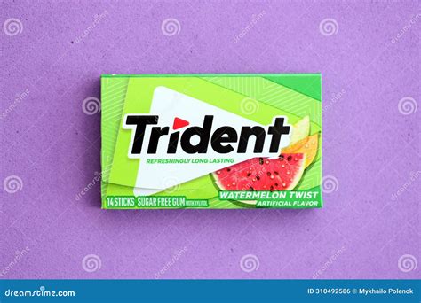 Kyiv Ukraine November 27 2023 Trident Chewing Gum Pack Trident Is