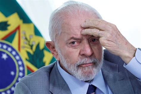 Presidente Lula tem acidente doméstico e passa por exames Veja o que