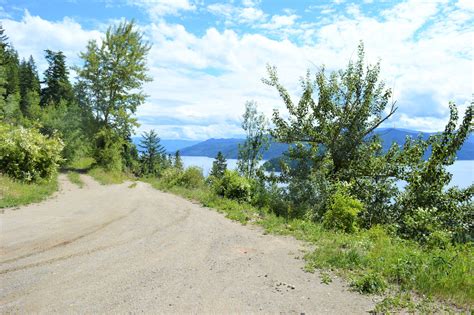 Shuswap Lake View Acreage With Manufactured Home Park Zoning Scotch