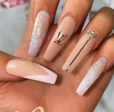 Pin By Svitlana On LV Glue On Nails Fake Nails Gucci Nails