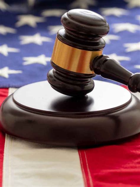 10 Most Dangerous American Cities You Should Only Visit If Necessary