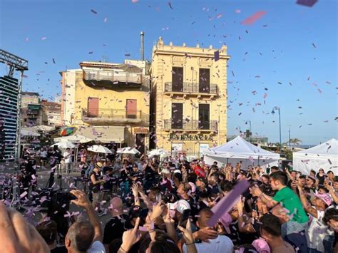 Video Mondello Rosanero Esodo Di Tifosi Per Il Palermo