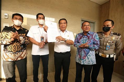 Gebyar Kemerdekaan Dan Menyambut Hut Banten Pemprov Banten Lakukan