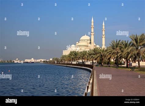 Al Noor Mosque Stock Photo - Alamy