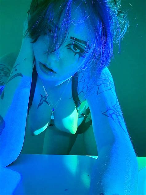 I Heard You Have A Makeup Fetish Nudes Makeupfetish Nude Pics Org