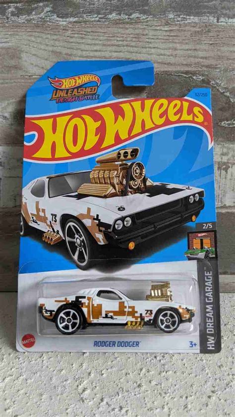 Jual Hot Wheels Rodger Dodger Putih Emas Lot B Hw Dream Garage Di