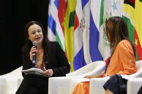 América Latina y el Caribe la región del mundo que más tierras pierde al año Economista