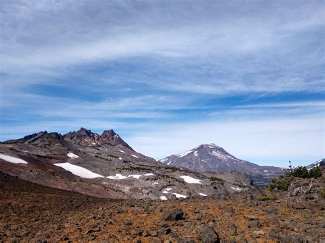 Three Sisters Wilderness : r/oregon