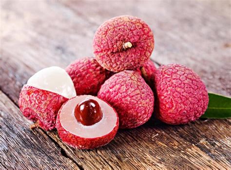 What Does Lychee Taste Like Find The Answer Here Flavorful Home