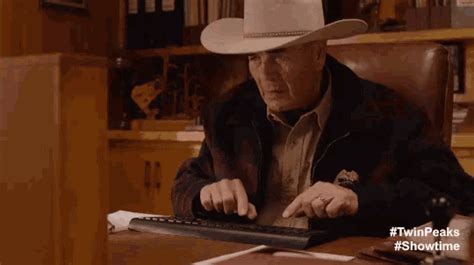 Old People Typing  Twin Peaks Old People Typing One Finger Typing