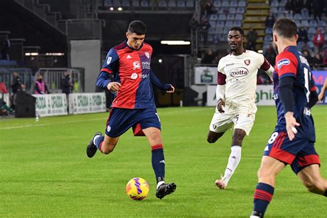 Cagliari Salernitana Vota Le Pagelle Dei Tifosi Calcio Casteddu