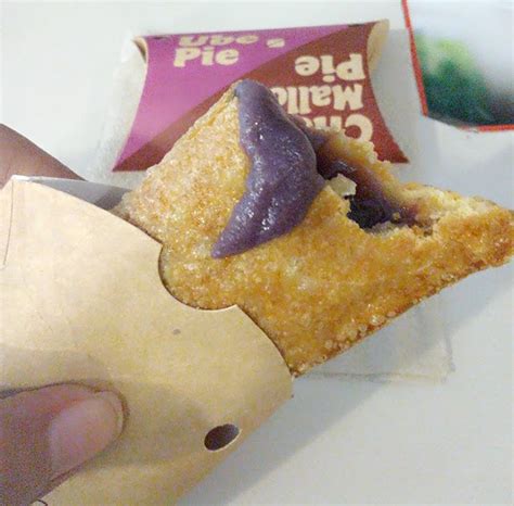 Jollibee's Ube Pie is My New Favorite - Bethgstories