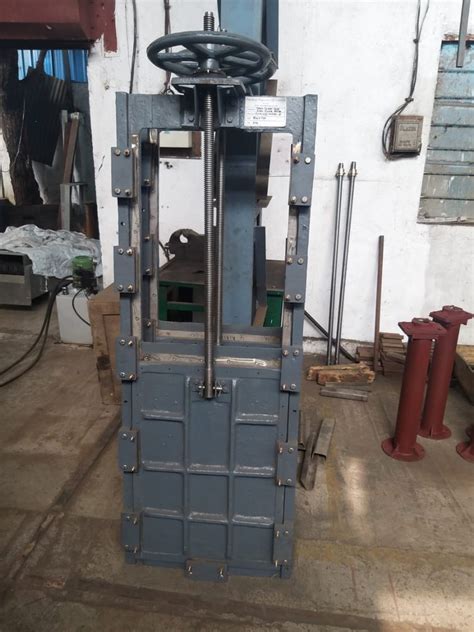 Sliding Black Open Channel Cast Iron Sluice Gates For Waste Water At