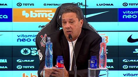 Confira A Coletiva Do T Cnico Vanderlei Luxemburgo Ap S Empate Do