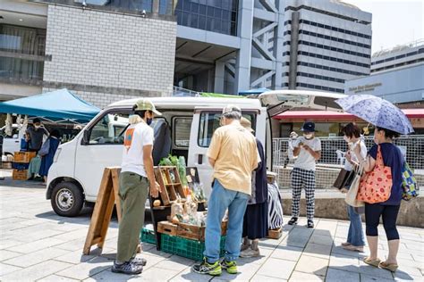 六甲アイランドで春の小さな農産物マーケット シェラトンファーム主催「green Farmers Market」神戸市東灘区 Kiss