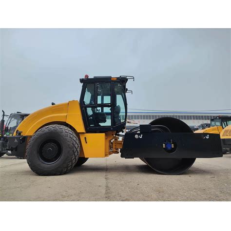 Ton Heavy Duty Single Drum Vibratory Road Roller High Efficient