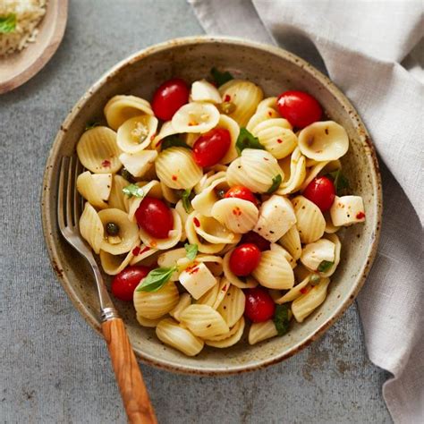 Cherubs Caprese Pasta Salad NatureSweet