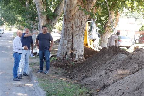 Carlos Paz avanzan con la contrucción de cloacas en barrio La Quinta