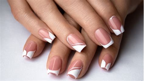 15 inspirações de unhas chiques para copiar