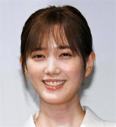 本田翼、共演から12年笑福亭鶴瓶との再会ショット公開 「娘が帰ってきた感」「ほっこり」 芸能 日刊スポーツ