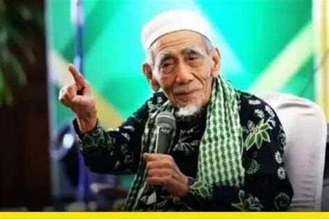 Simak Berikut Nasihat Mbah Moen Agar Hidup Bahagia Dunia Akhirat Ayo