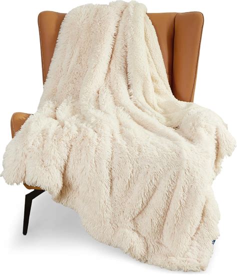 Amazon BEDSURE Soft Faux Fur Throw Blanket Cream Fuzzy Fluffy