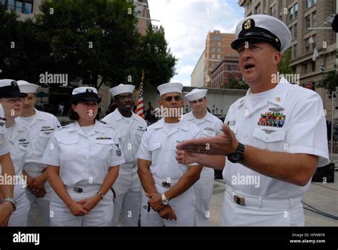 Pacific Fleet Master Chief Tom Howard Hi Res Stock Photography And