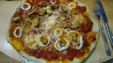 Pizza Frutti Di Mare Deluxe Leberkassemmel Und Mehr