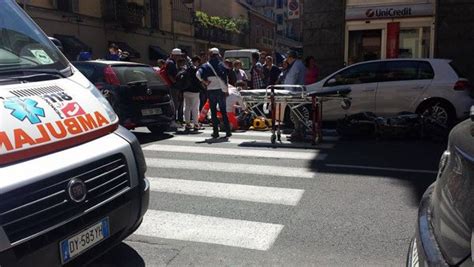 Incidente In Via San Donato Scontro Tra Moto E Auto