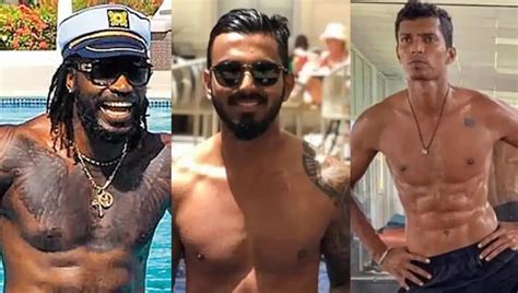 Virat Kohli Abs