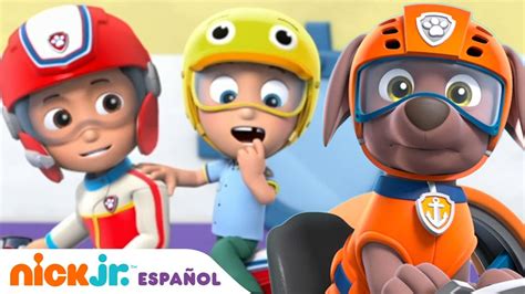 Paw Patrol Patrulla De Cachorros Los Cachorros Salvan A Los Mini