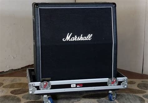 Marshall 1960AV Guitar Cabinet with Flight Case - SUPERSONIC MUSIC