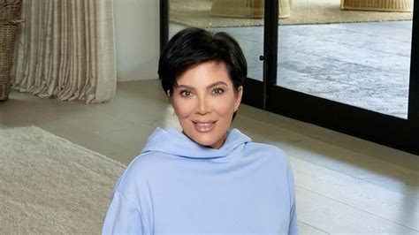 Kris Jenner Called Out For Terrifying Editing In Pic As Fans Suspect Stars Face Is