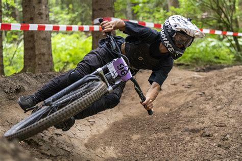 La Gruyère VTT Hot Trail Series à La Berra photos Thomas Delley