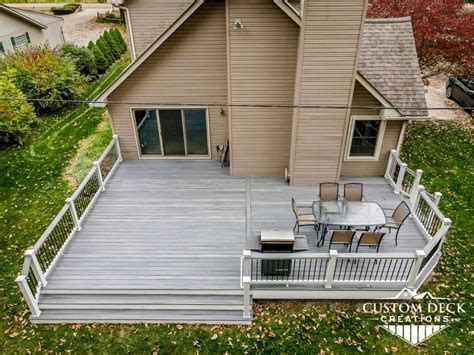 What is a Good Size Deck? 6 Things You Should Consider