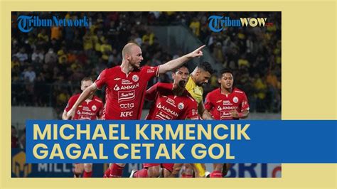 Abdulla Yusuf Helal Kecewa Saat Krmencik Gagal Cetak Gol Untuk Persija