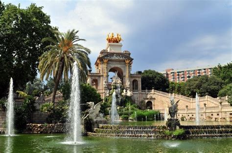 Parque De La Ciutadella El Parque Más Famoso De Barcelona