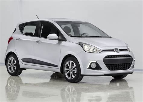 New Hyundai Grand I10 Photos Prices And Specs In Uae