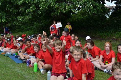 Claygate Primary School - Sun Shines for KS2 Sports Day