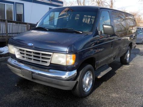 Purchase Used Ford E Series Van Club Wagon Xlt Super Passenger