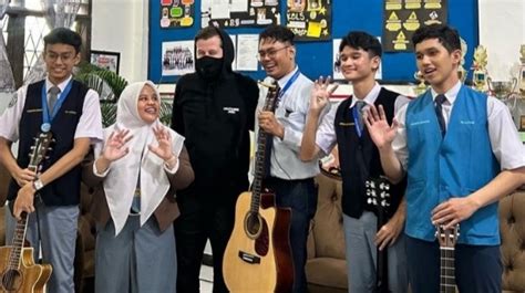 Akan Kolaborasi Alan Walker Datangi Guru Musik Di Medan