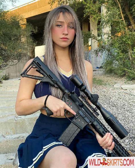 Girls With Guns Firearms Mia Nicole Wifi Diaries Nude Onlyfans