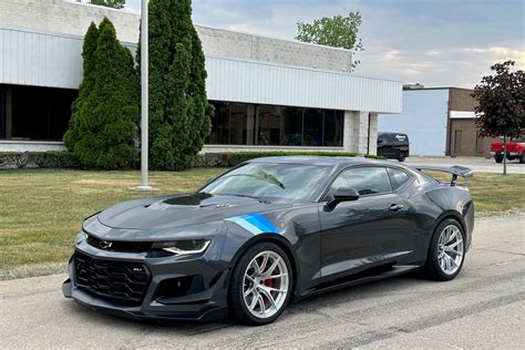 Chevrolet 6th Gen Camaro Zl1 1le With 19 Vs 5rs Wheels In Brushed Clear