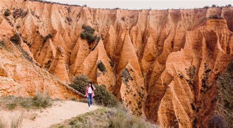 Las Agujas Del Diablo El Sendero Monta Oso A Menos De Una Hora De Madrid