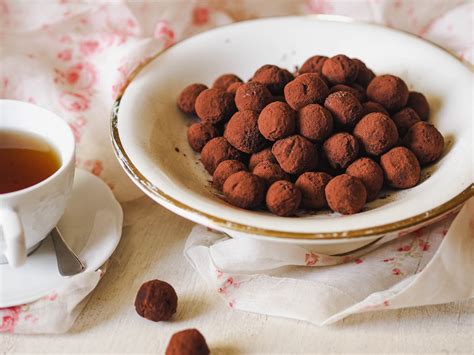 Home Made French Chocolate Truffles Simple And Decadent Recipe France